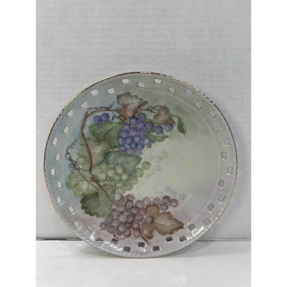 Hand painted Decorative Plate 8” Porcelain Purple Green Grape Vintage Gold Edge